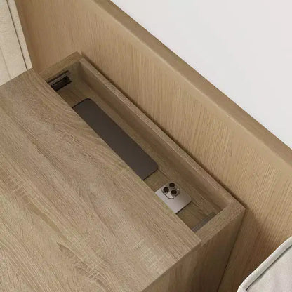 Table de chevet en chêne clair intelligent avec tiroir caché, porte basculante à verrouillage NFC et tiroir inférieur à ouverture par pression, table de chevet