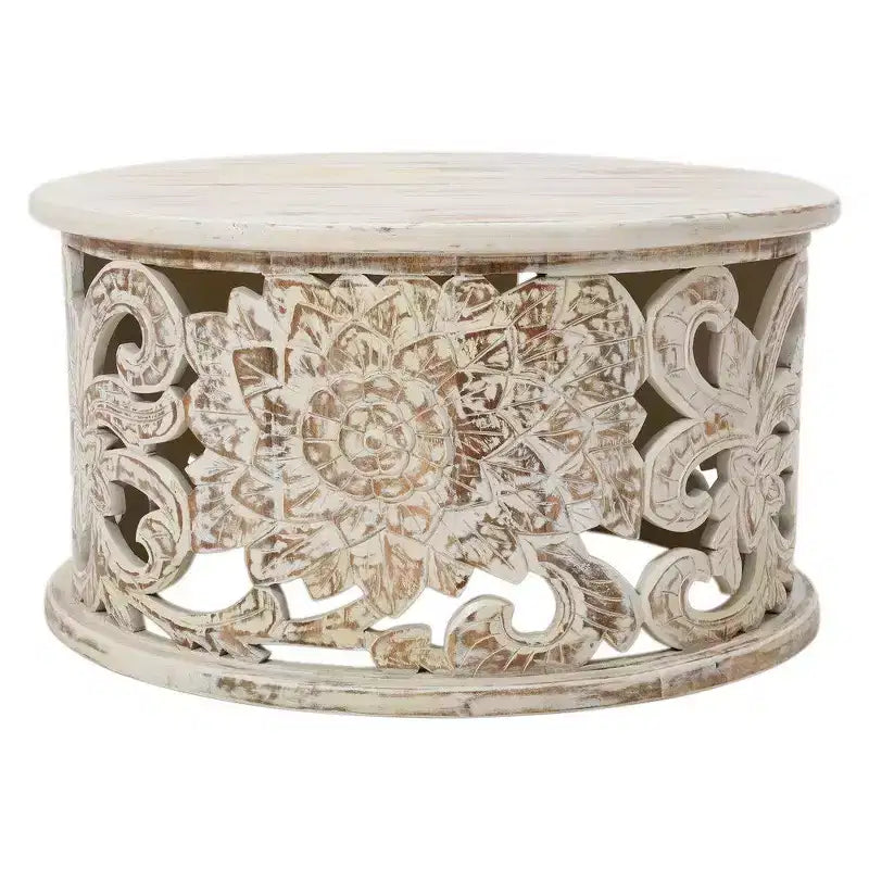 Table basse artisanale en bois de manguier de 33 pouces, finition blanche vieillie sculptée de motifs floraux