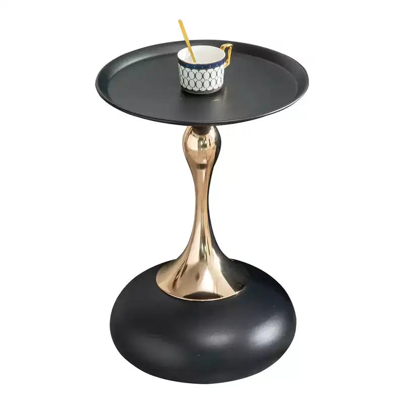 Table d'appoint ronde moderne peu encombrante avec plateau et cadre en métal, table de canapé d'appoint