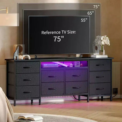 Commode de chambre 63" avec 10 tiroirs en tissu, meuble TV pour téléviseurs 65-75", commode blanche avec prise électrique et tiroirs de rangement