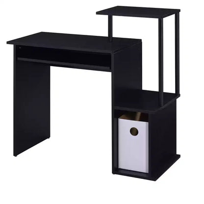 Bureau blanc en bois pour bureau à domicile et étude, design minimaliste, montage facile