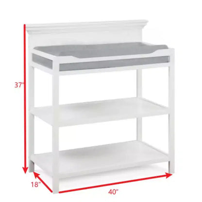 Table à langer universelle avec étagères ouvertes, finition non toxique et design transitoire pour chambre de bébé